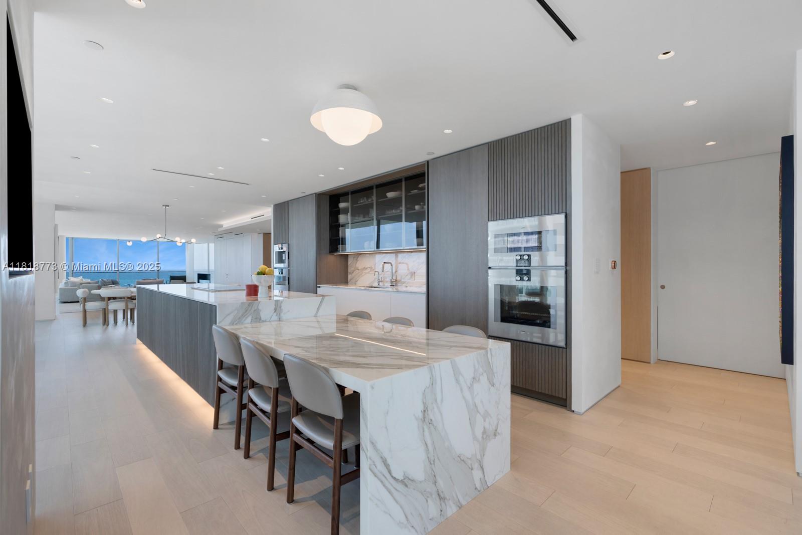 image Oceana Bal Harbour Condo17