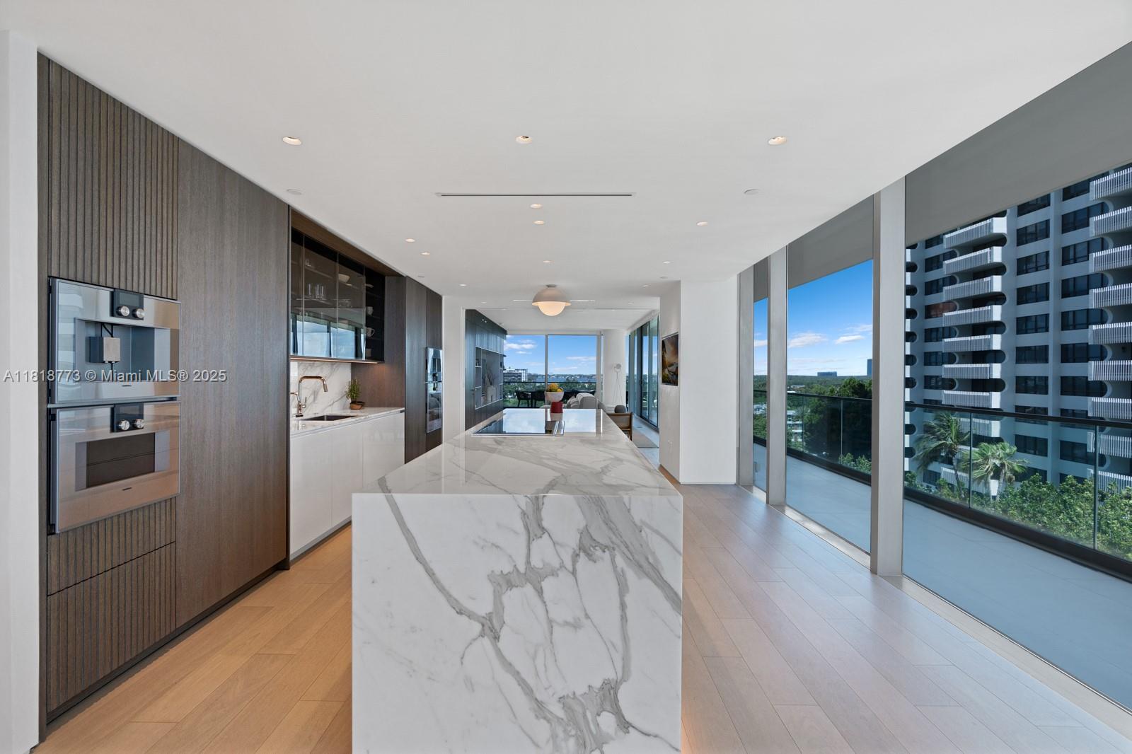 image Oceana Bal Harbour Condo18