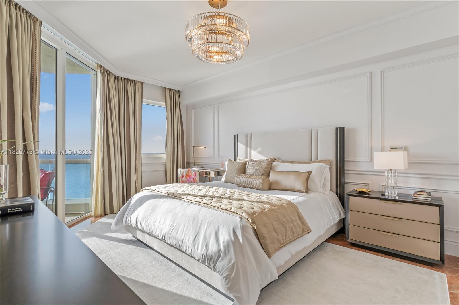 image Acqualina Ocean Residence16