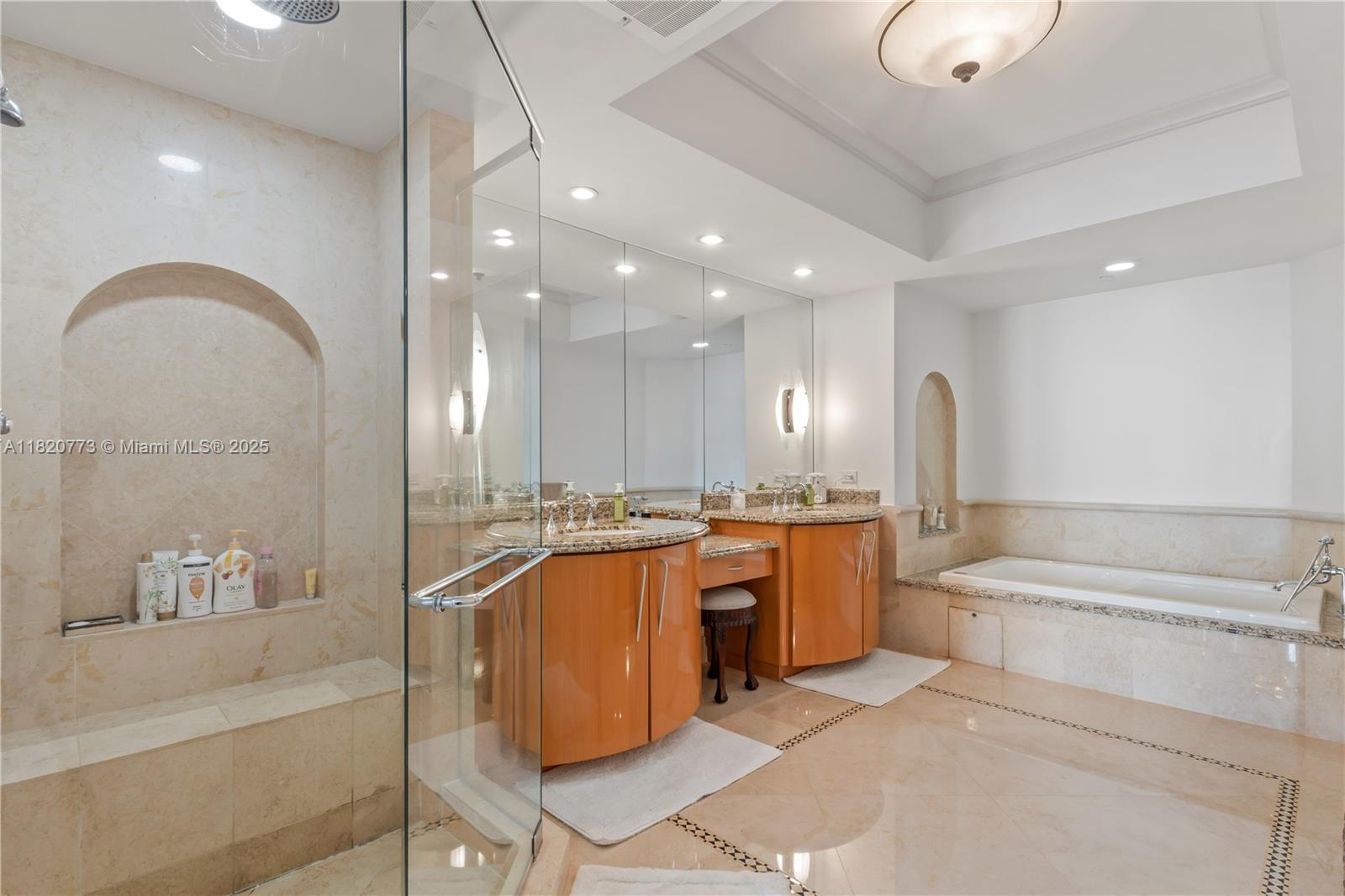 image Acqualina Ocean Residence19