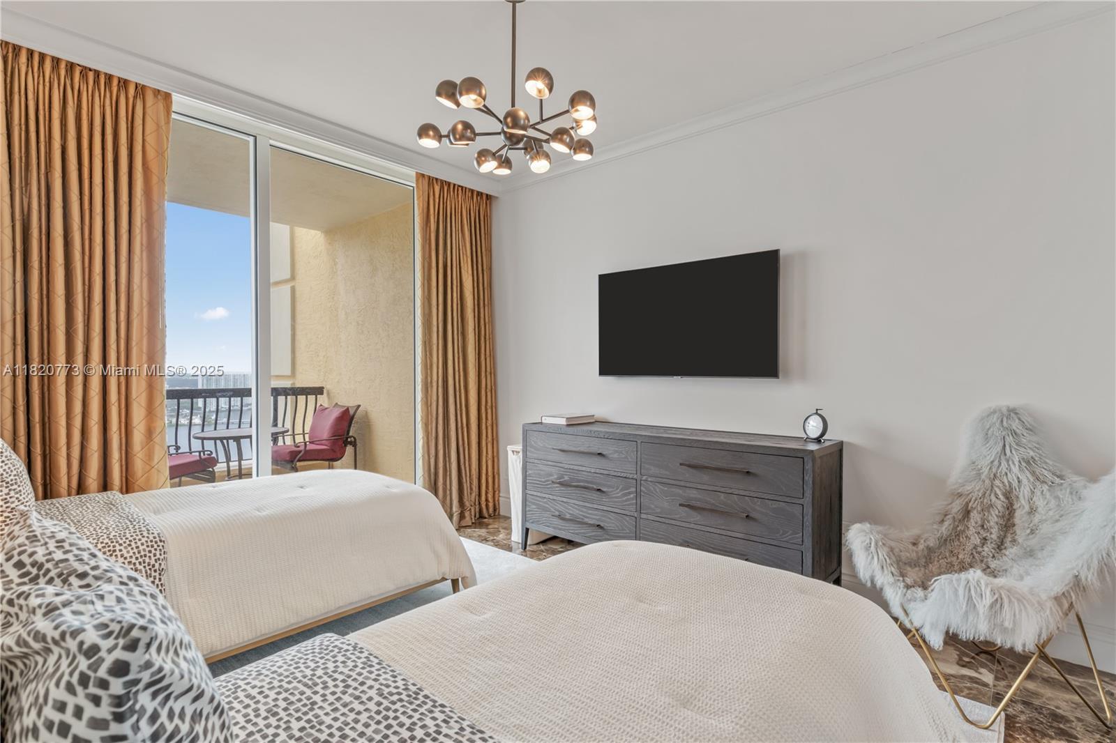 image Acqualina Ocean Residence27