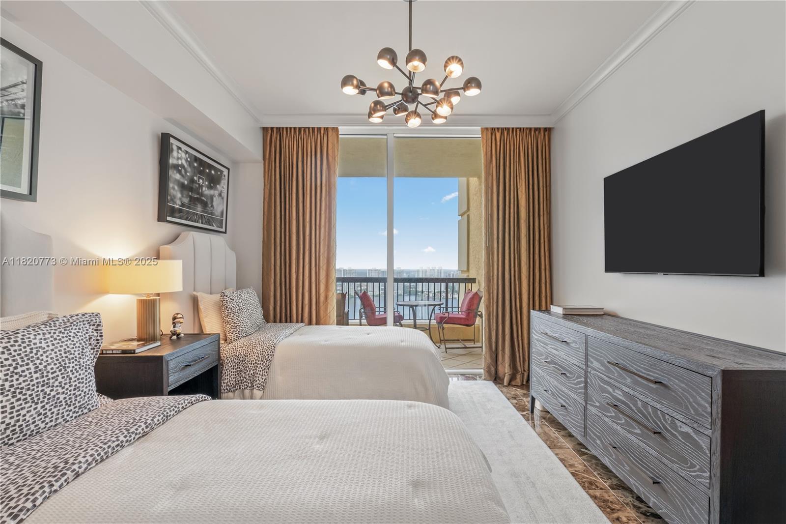 image Acqualina Ocean Residence28
