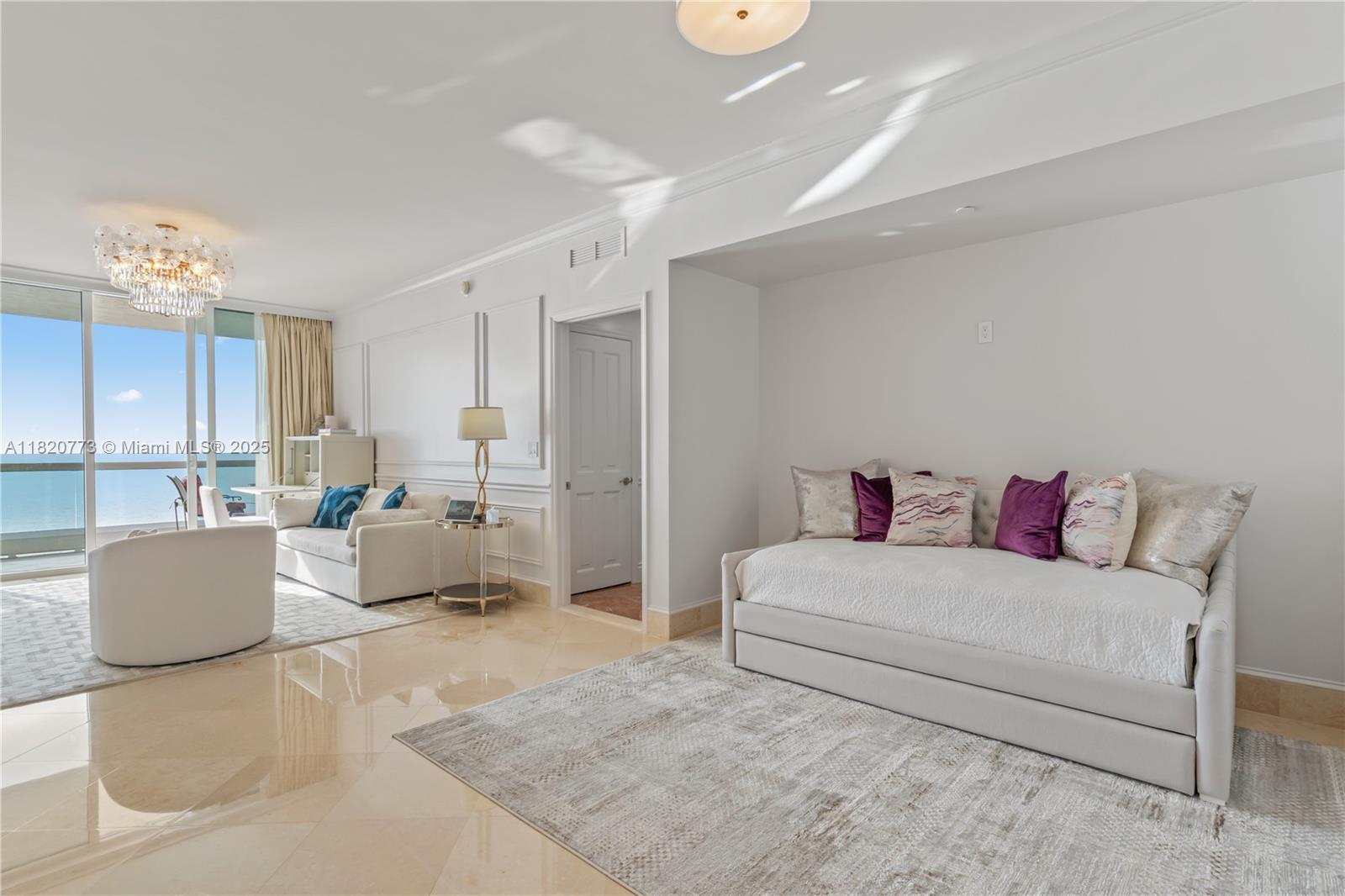 image Acqualina Ocean Residence6
