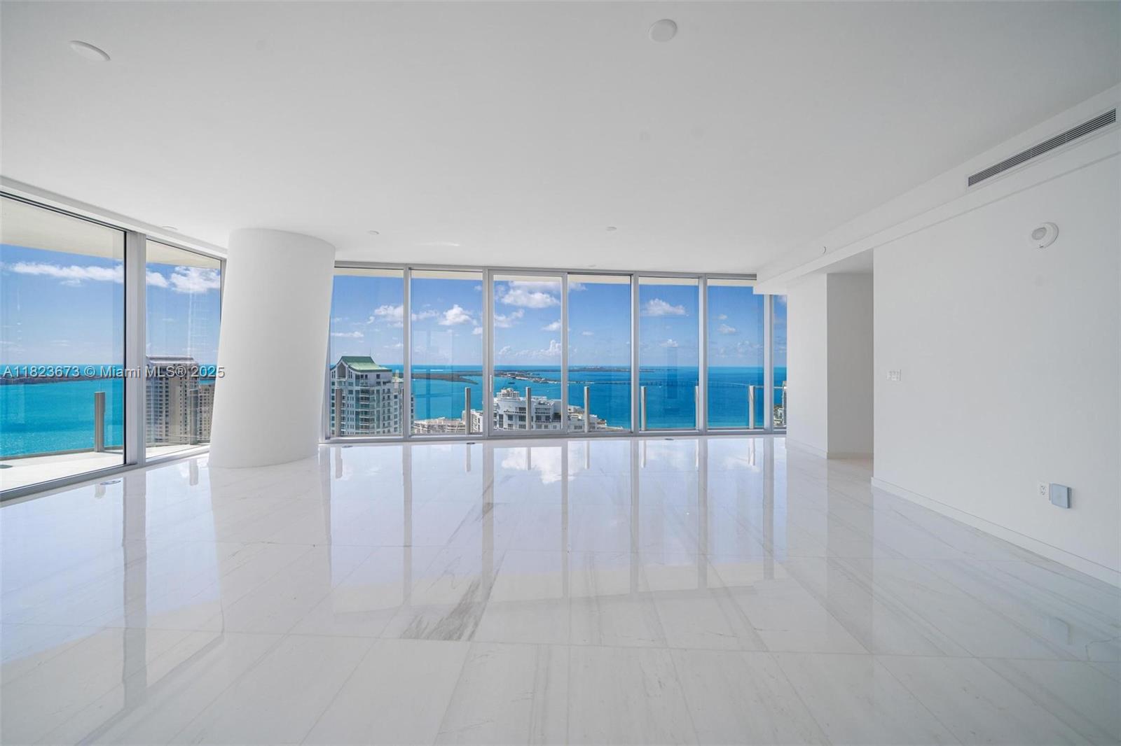 image Aston Martin Residences1