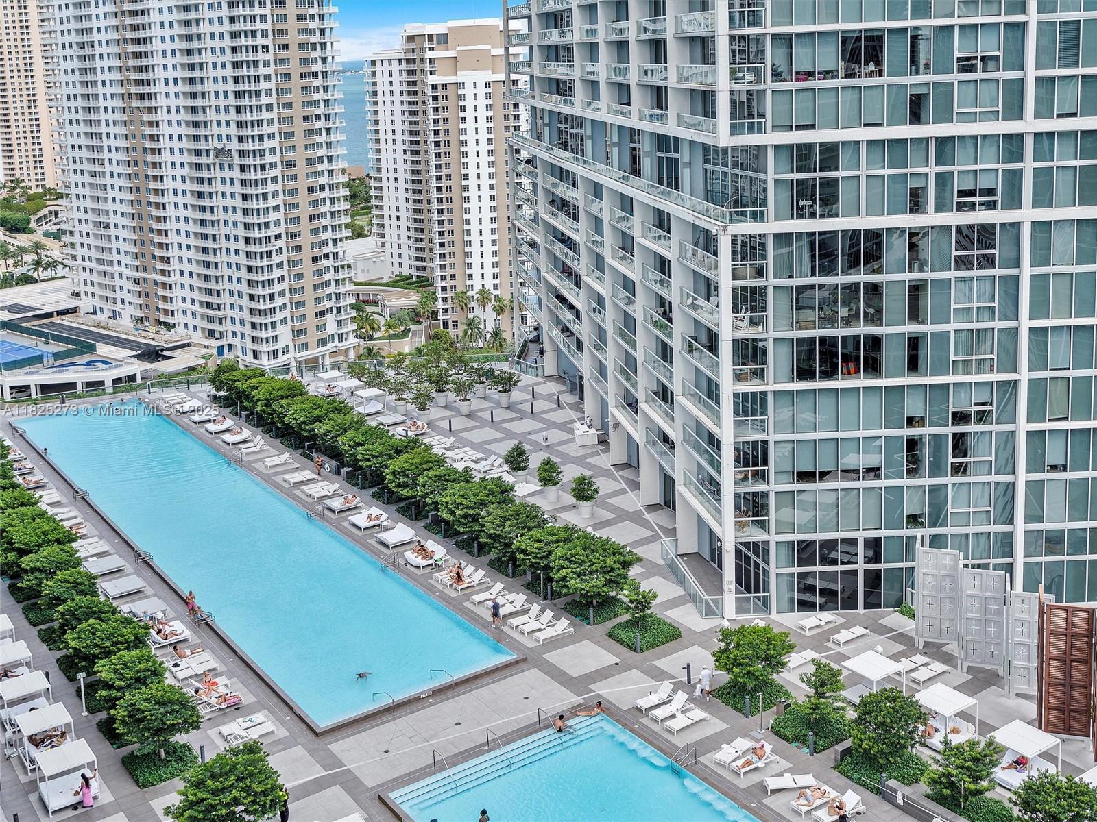 image Icon Brickell Tower Three23