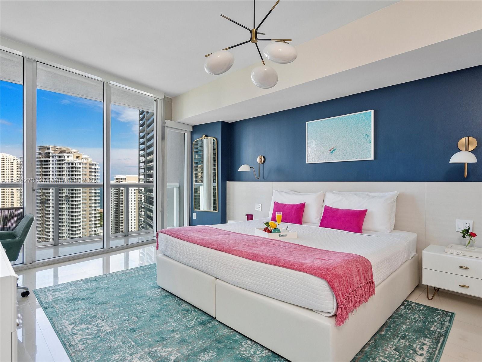 image Icon Brickell Tower Three6