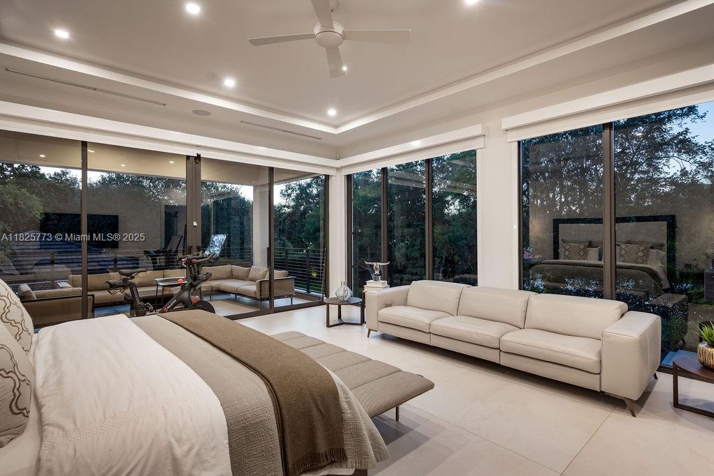 6850 SW 73rd Ct Miami, FL 33143