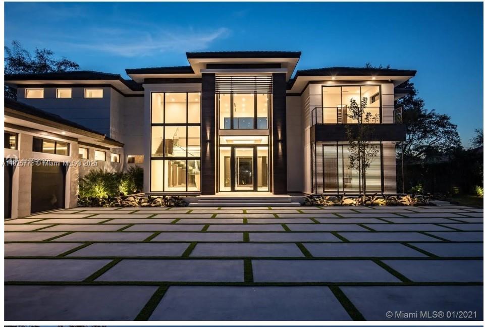 6850 SW 73rd Ct Miami, FL 33143