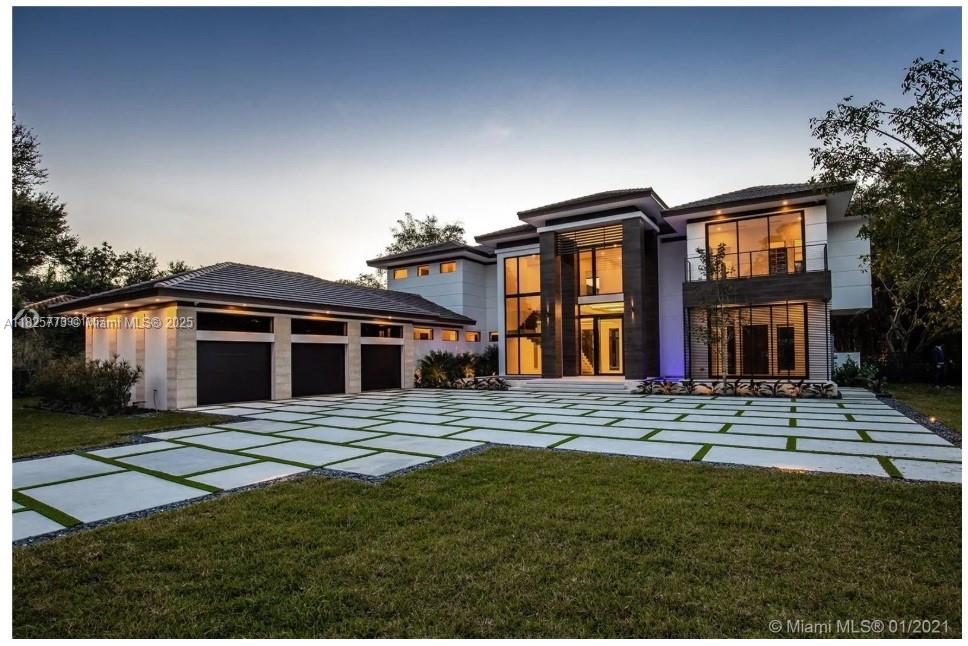 6850 SW 73rd Ct Miami, FL 33143