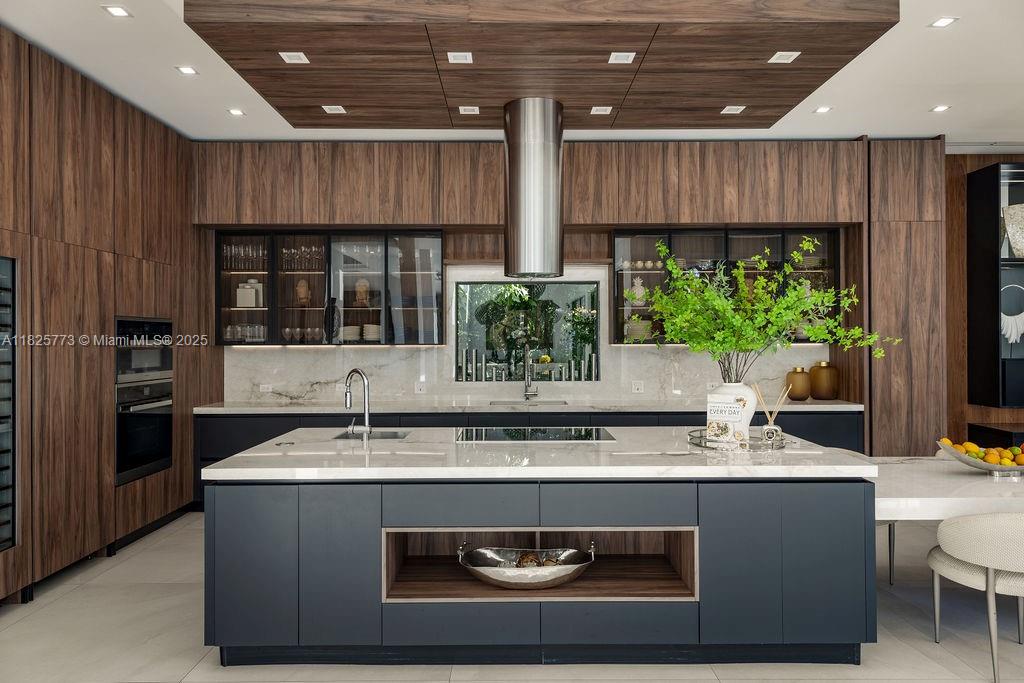 6850 SW 73rd Ct Miami, FL 33143