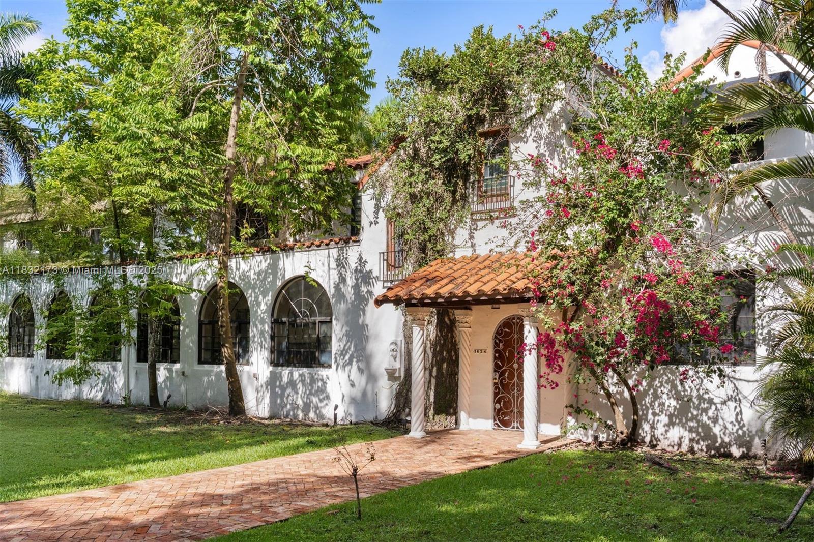 1624 Granada Blvd Coral Gables, FL 33134