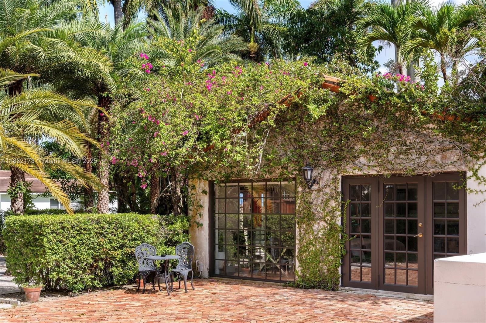 1624 Granada Blvd Coral Gables, FL 33134