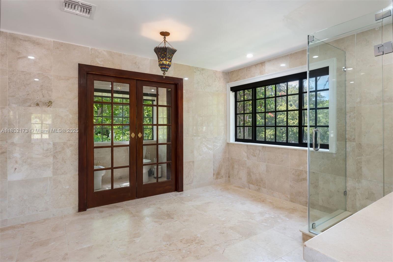 1624 Granada Blvd Coral Gables, FL 33134