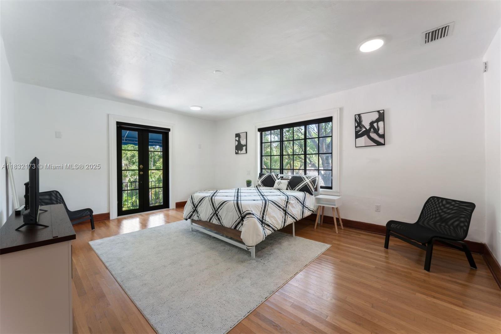 1624 Granada Blvd Coral Gables, FL 33134