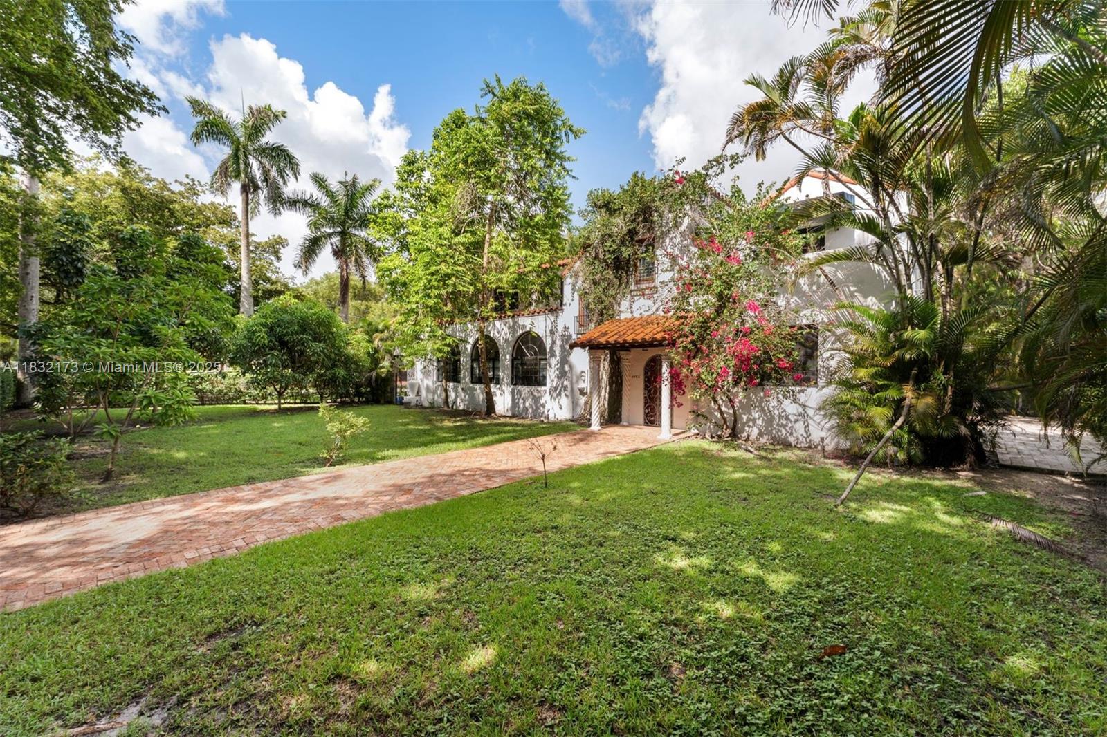 1624 Granada Blvd Coral Gables, FL 33134