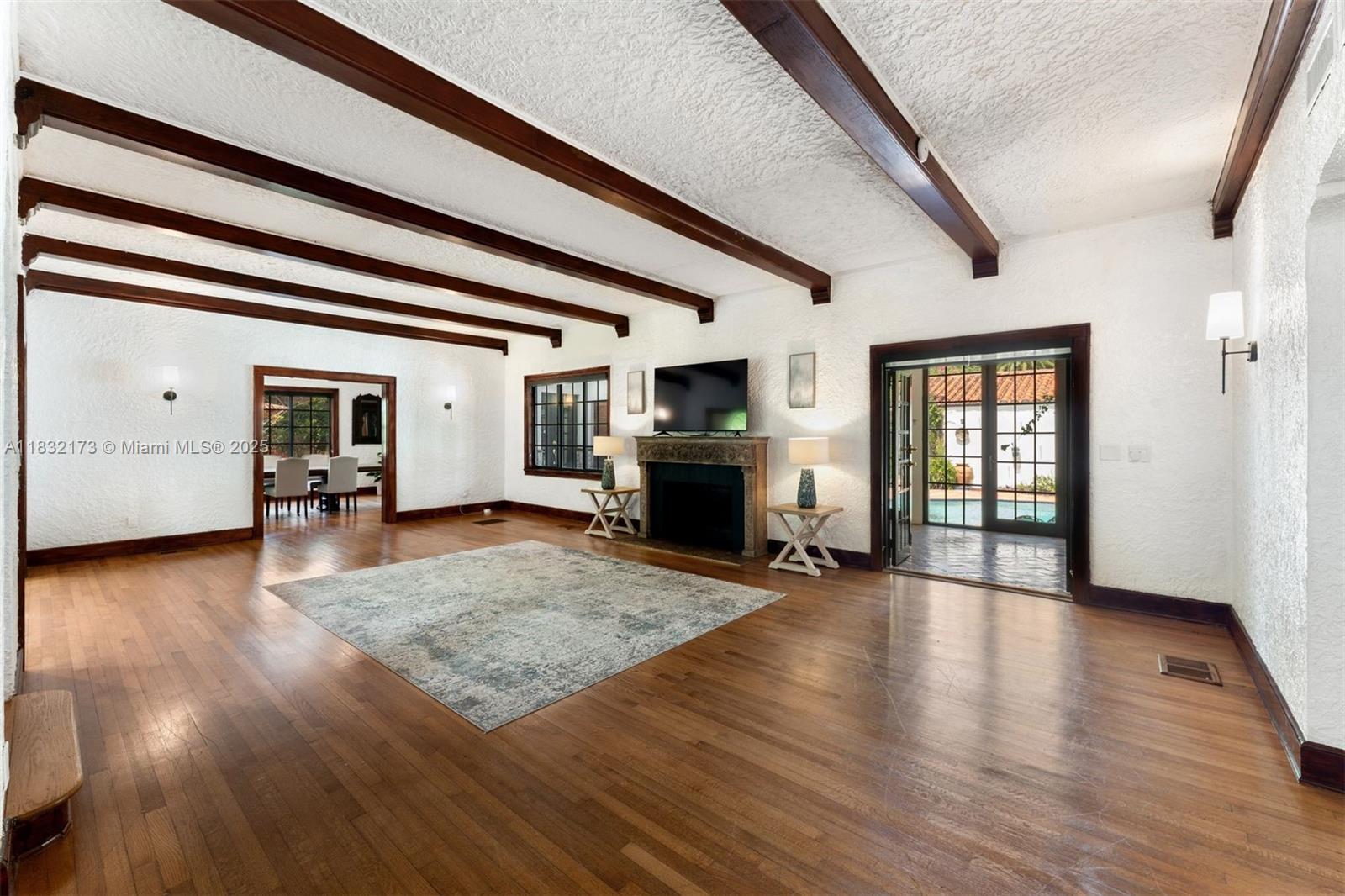 1624 Granada Blvd Coral Gables, FL 33134