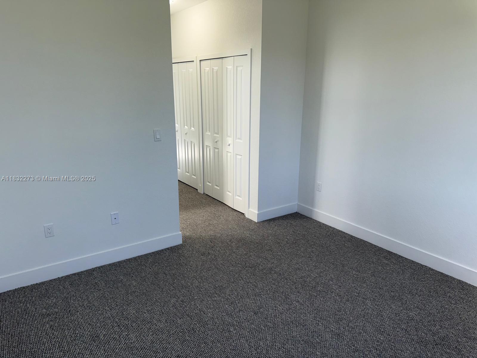 1884 NE 1st St Homestead, FL 33033