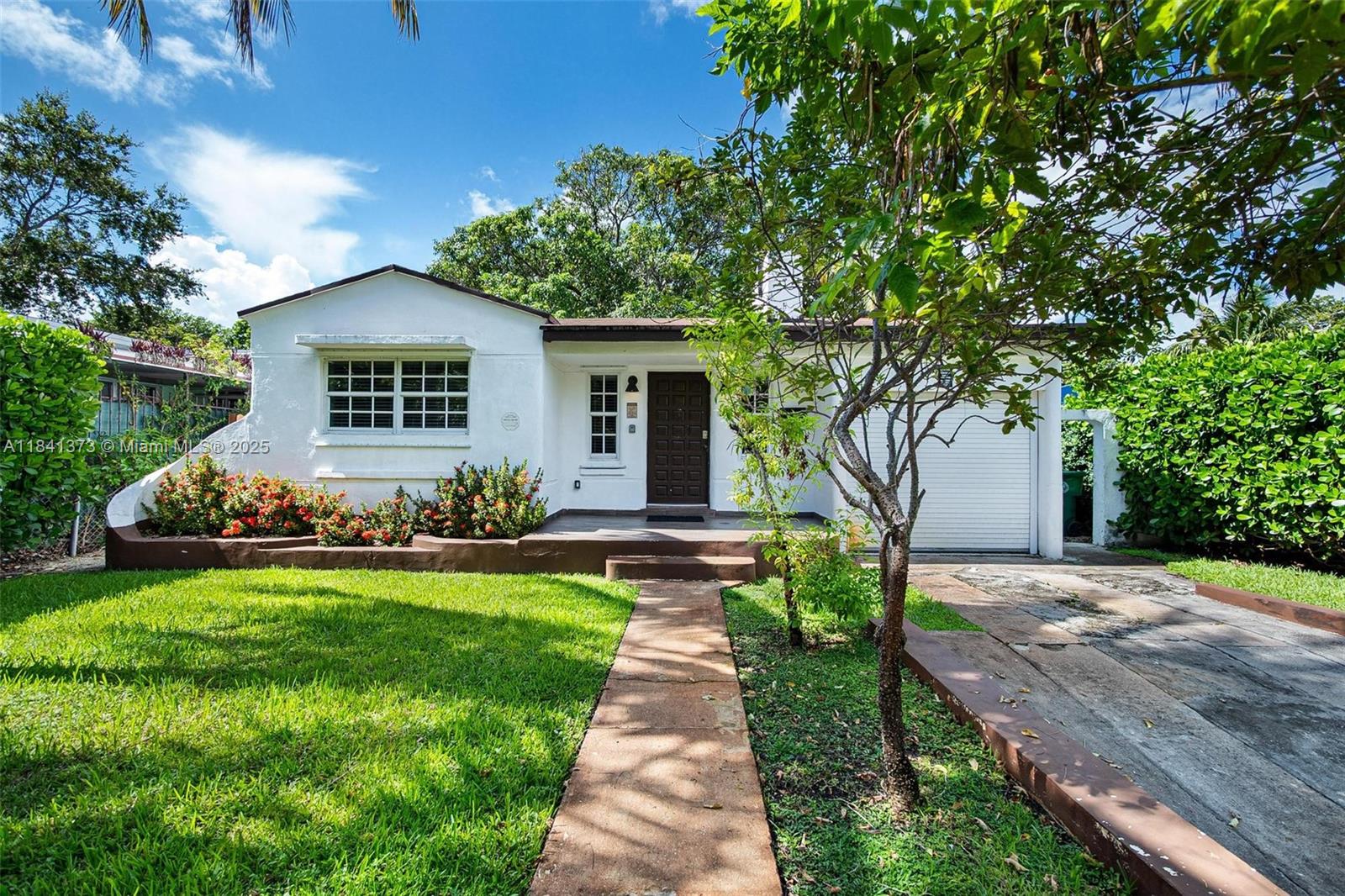 154 NW 45th St