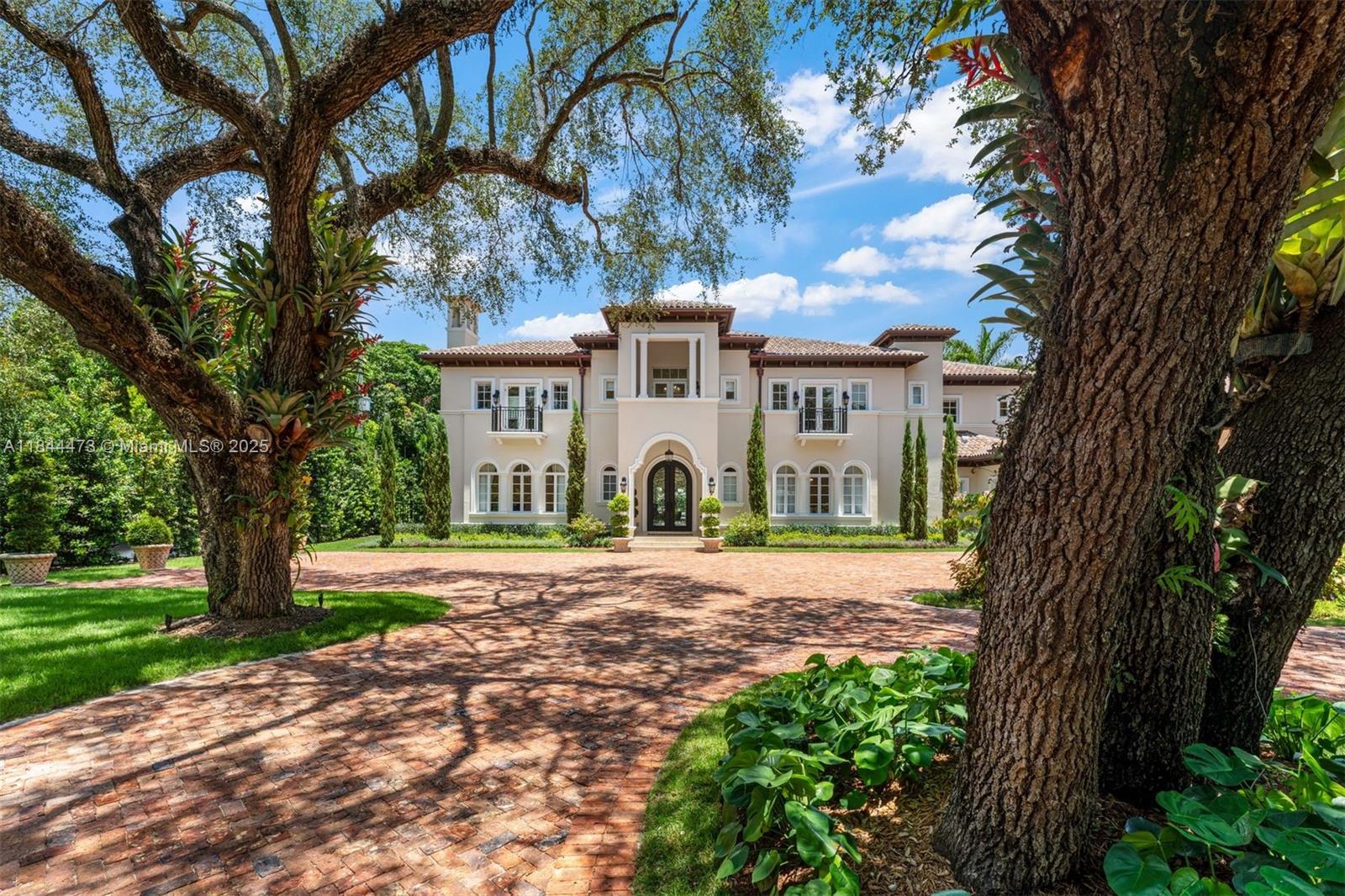 5001 Pine Dr Miami, FL 33143 5001 Pine Dr Miami, FL 33143