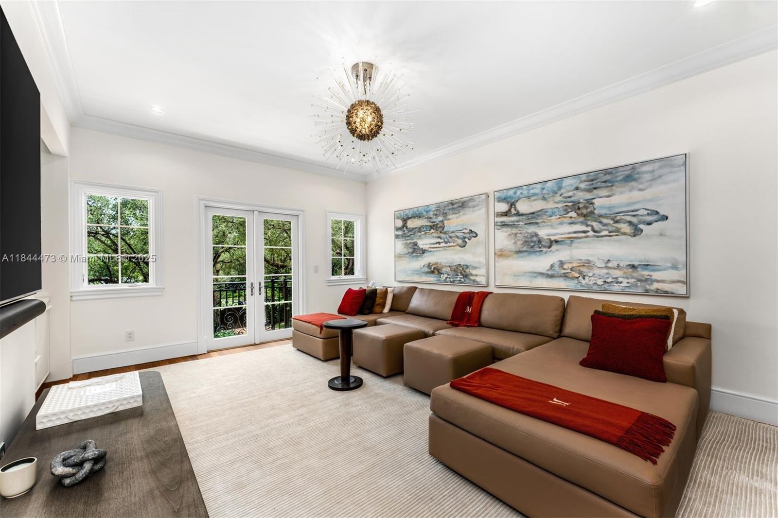 5001 Pine Dr Miami, FL 33143 5001 Pine Dr Miami, FL 33143