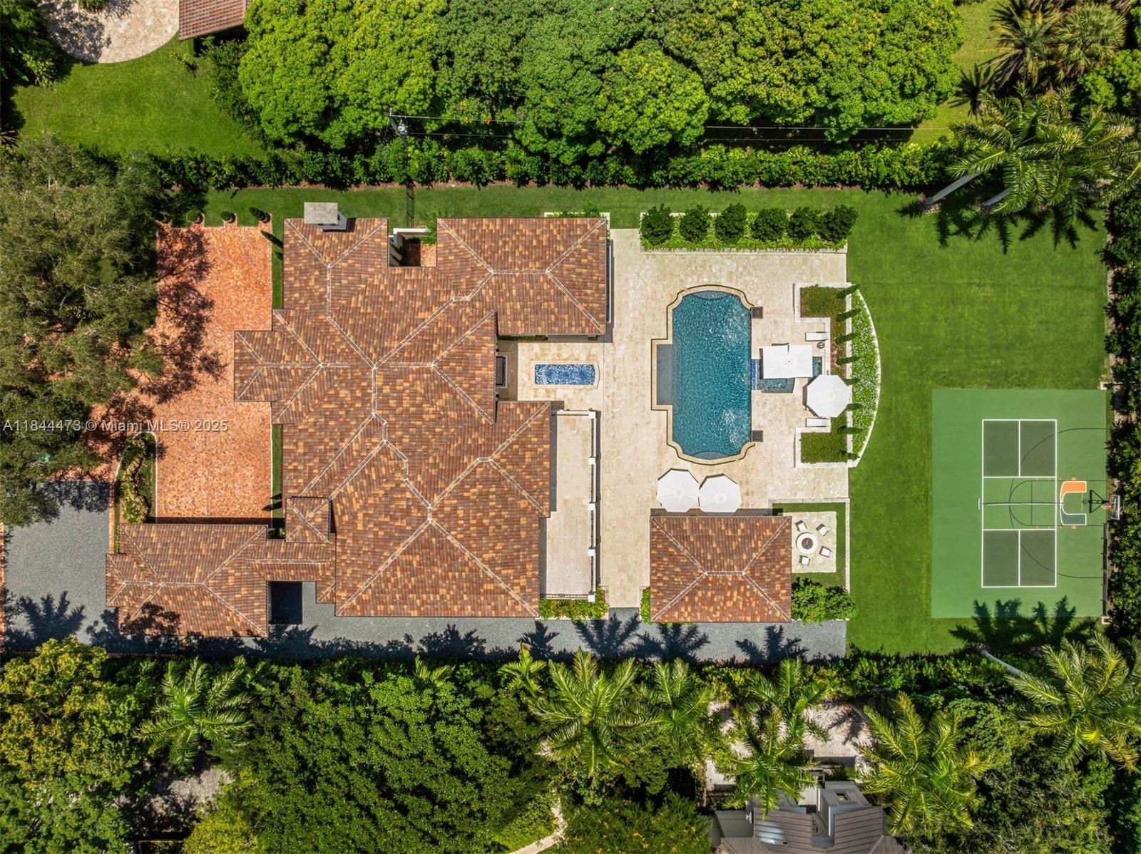 5001 Pine Dr Miami, FL 33143 5001 Pine Dr Miami, FL 33143