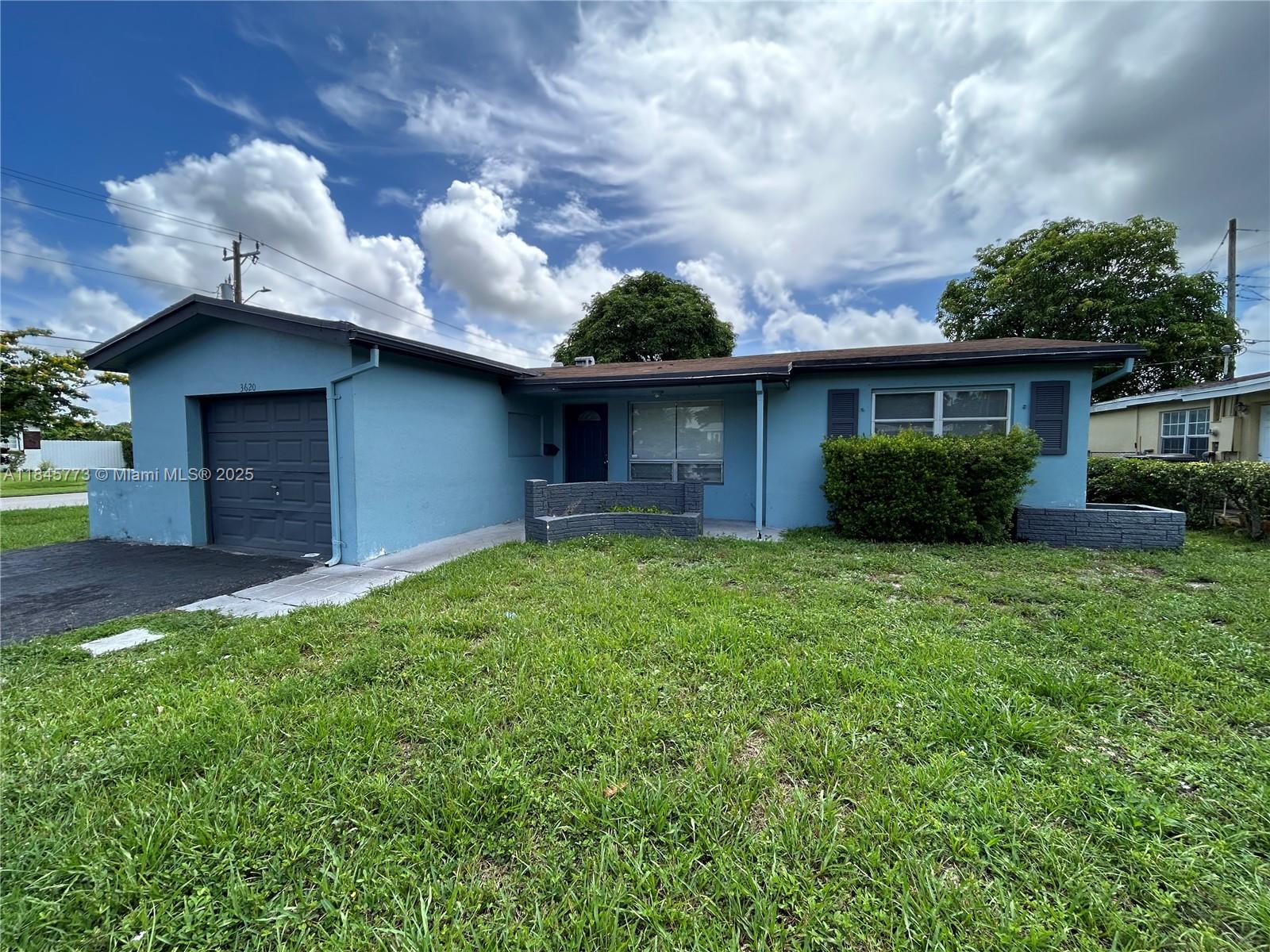 3620 NW 35th Ave