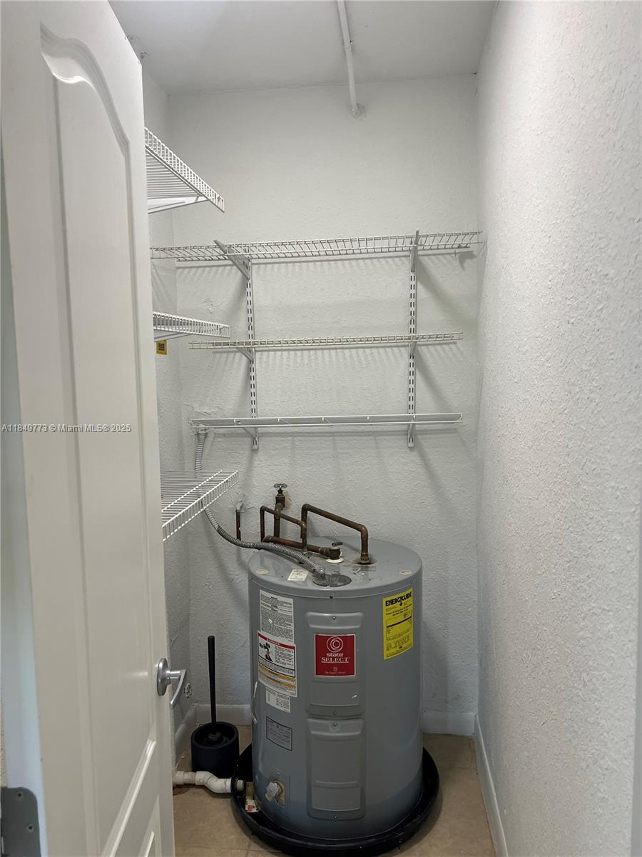 8950 SW 69th Ct #312 Pinecrest, FL 33156