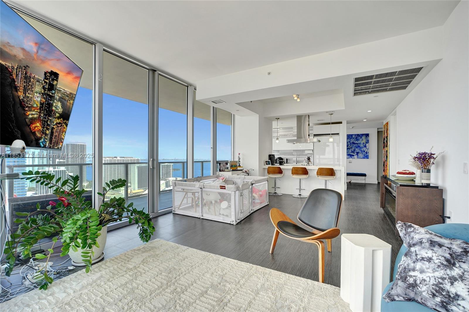 image Marquis Condo9