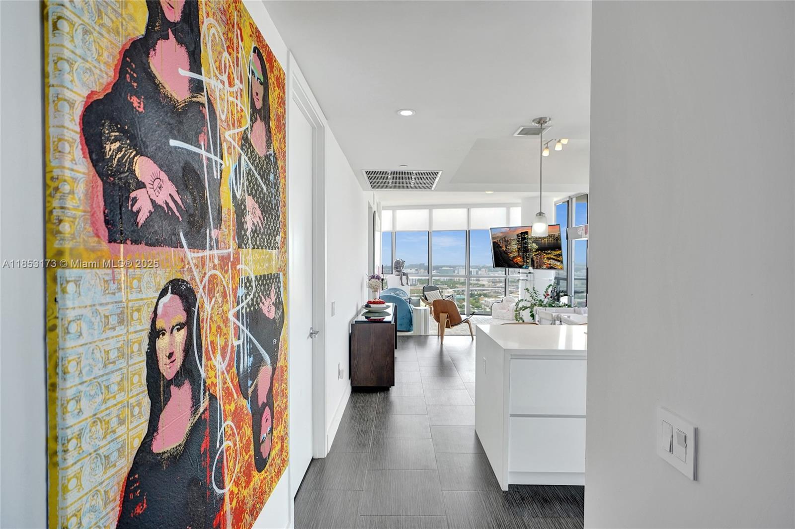 image Marquis Condo2