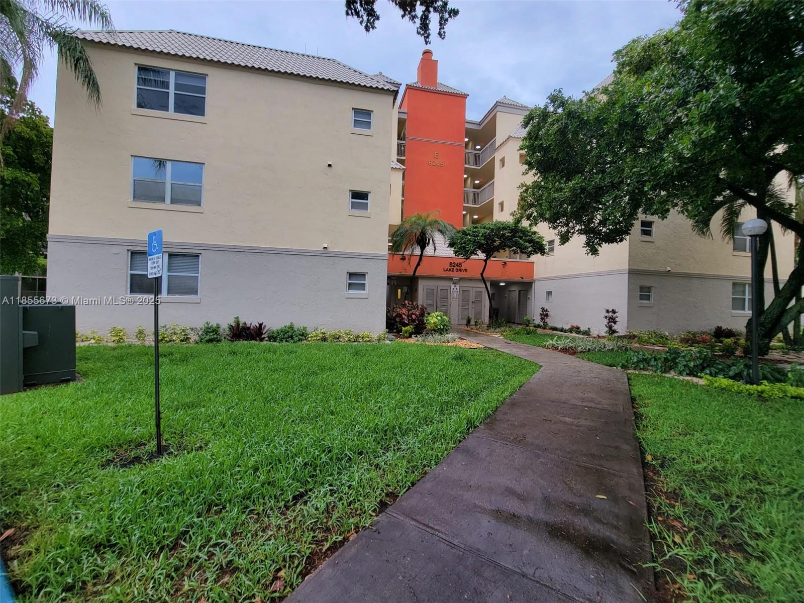 8245 Lake Dr #205