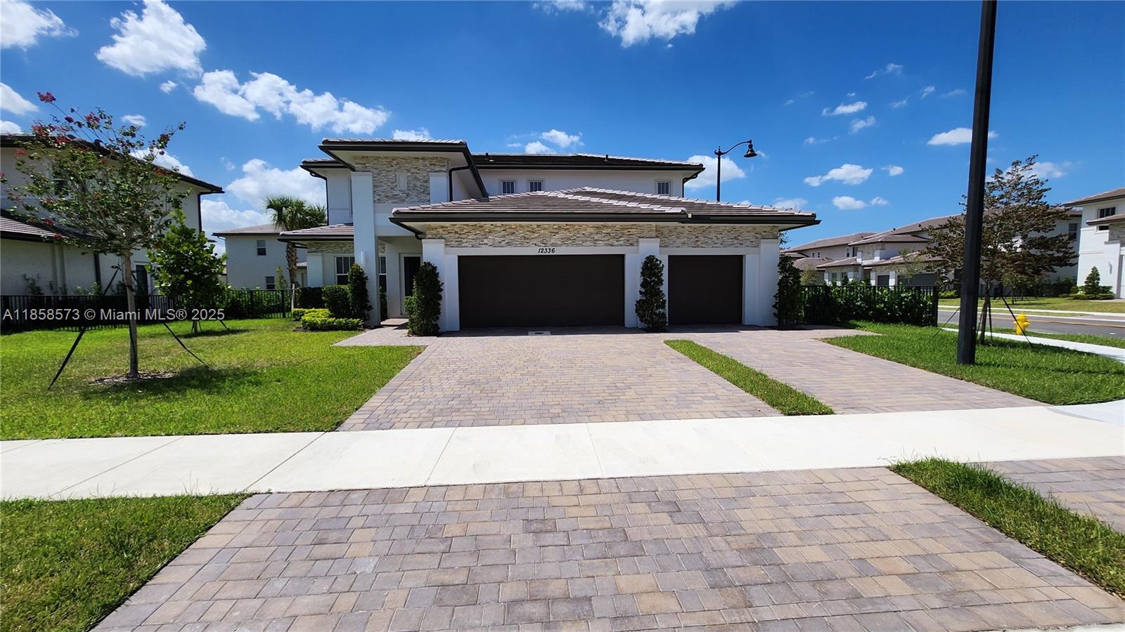 12336 SW 43rd Ct