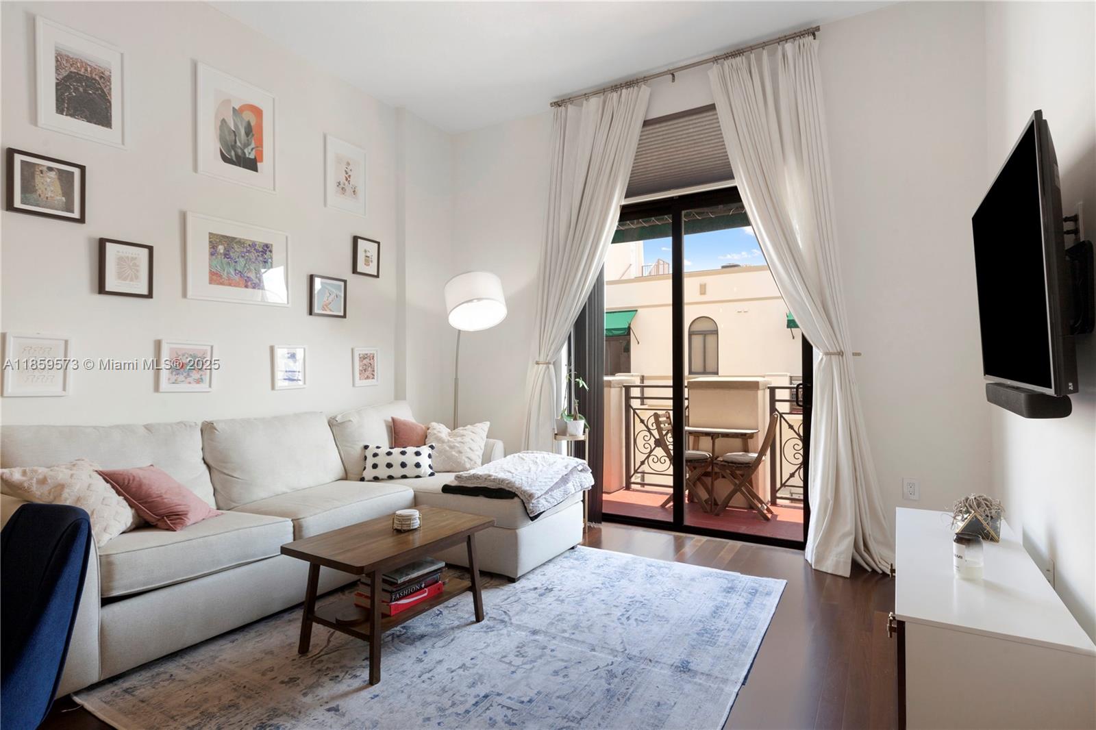 1805 Ponce De Leon Blvd #818