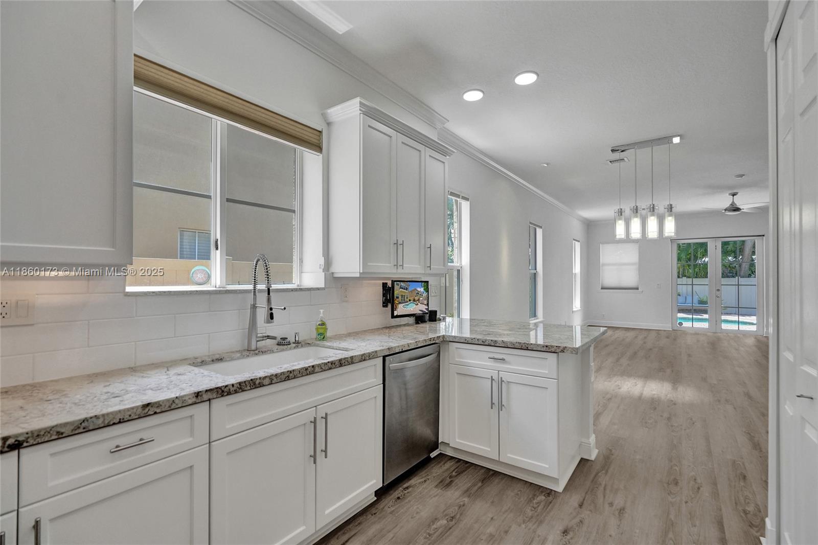 1115 NE 14th Ave Fort Lauderdale, FL 33304