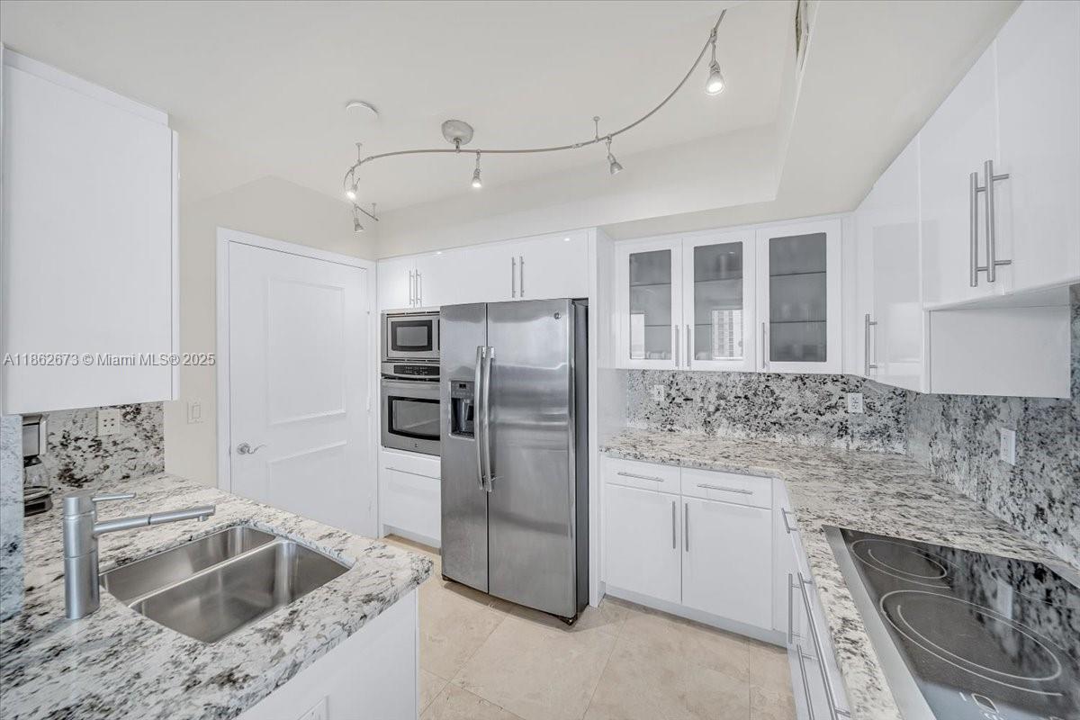image Ocean Three Condo18