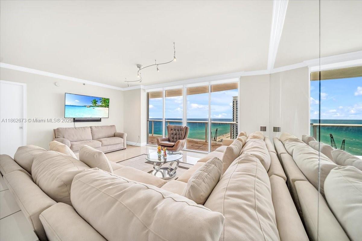 image Ocean Three Condo1