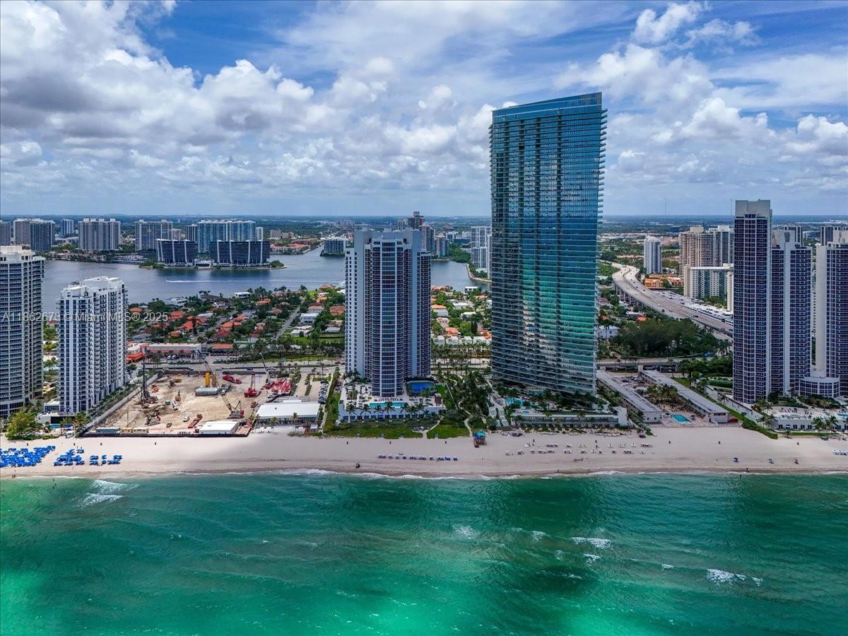 image Ocean Three Condo37