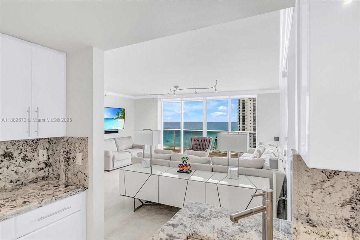 image Ocean Three Condo5