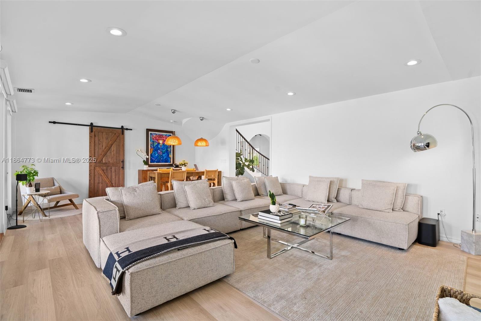 6850 Sunrise Ter Coral Gables, FL 33133