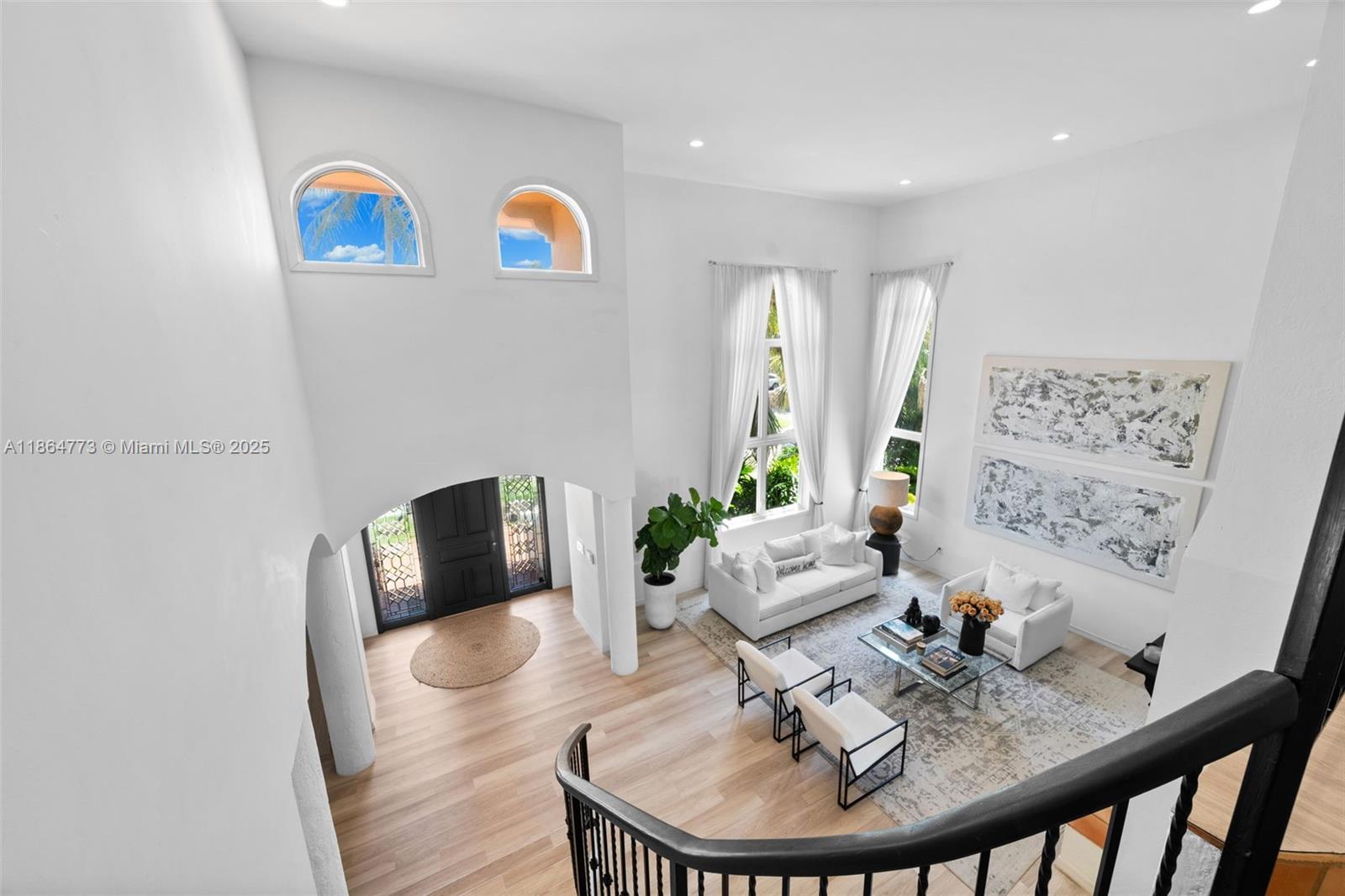 6850 Sunrise Ter Coral Gables, FL 33133