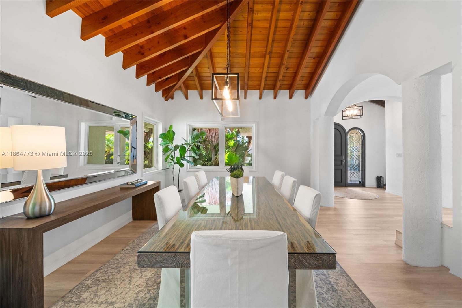 6850 Sunrise Ter Coral Gables, FL 33133