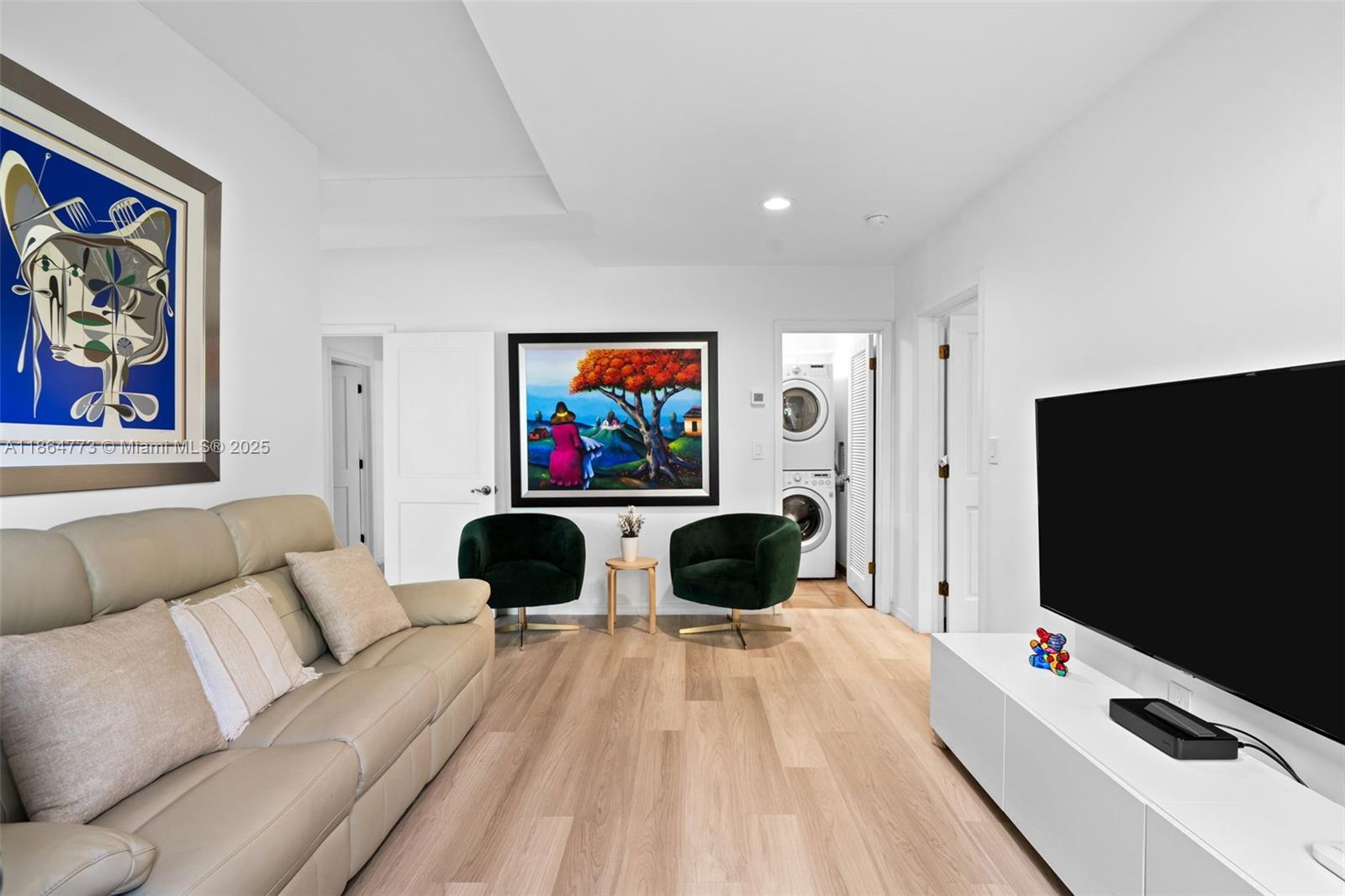 6850 Sunrise Ter Coral Gables, FL 33133