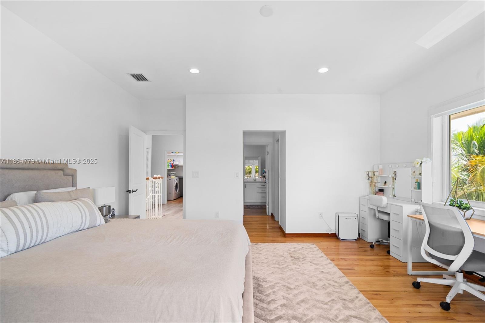 6850 Sunrise Ter Coral Gables, FL 33133