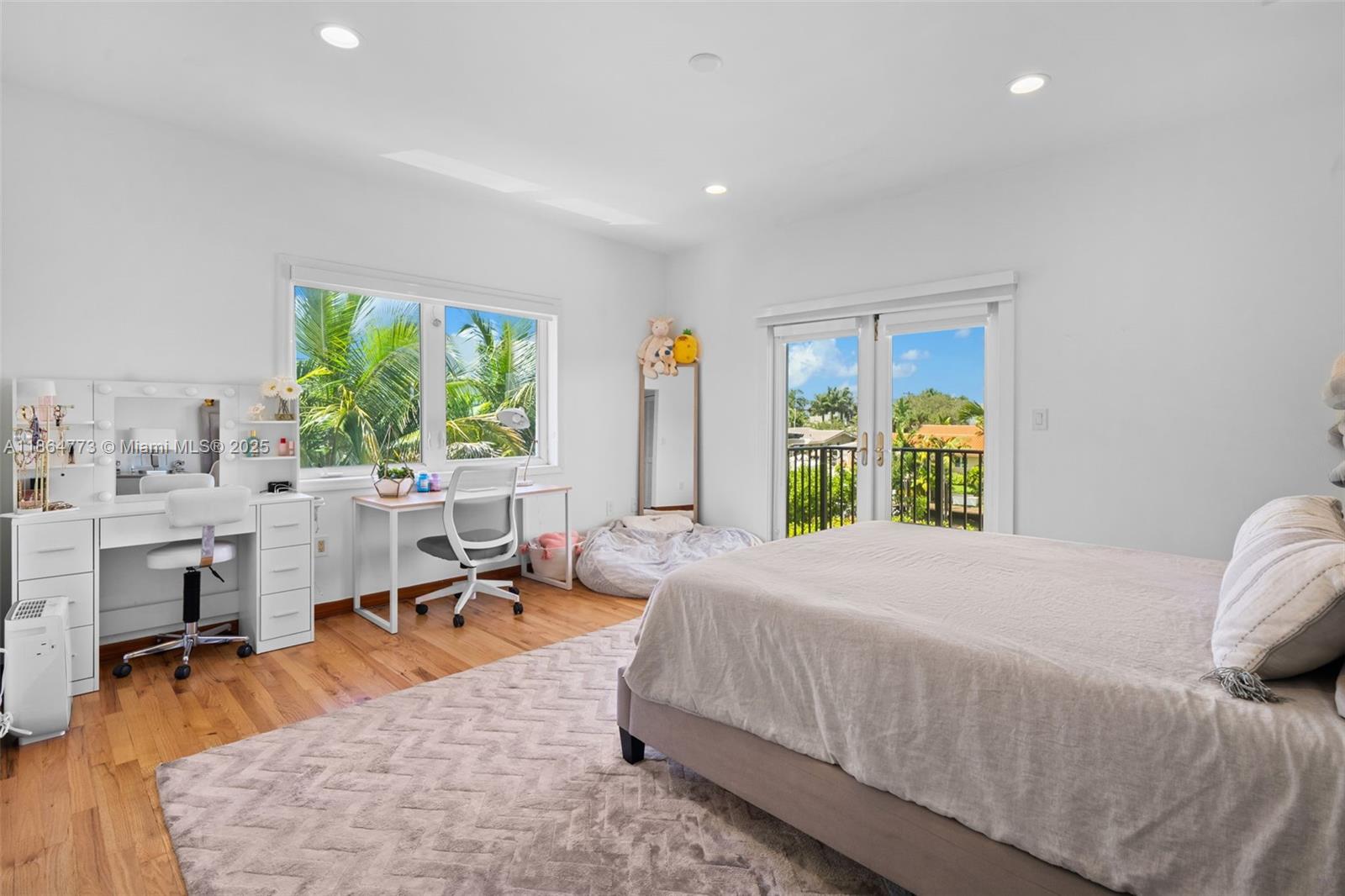 6850 Sunrise Ter Coral Gables, FL 33133