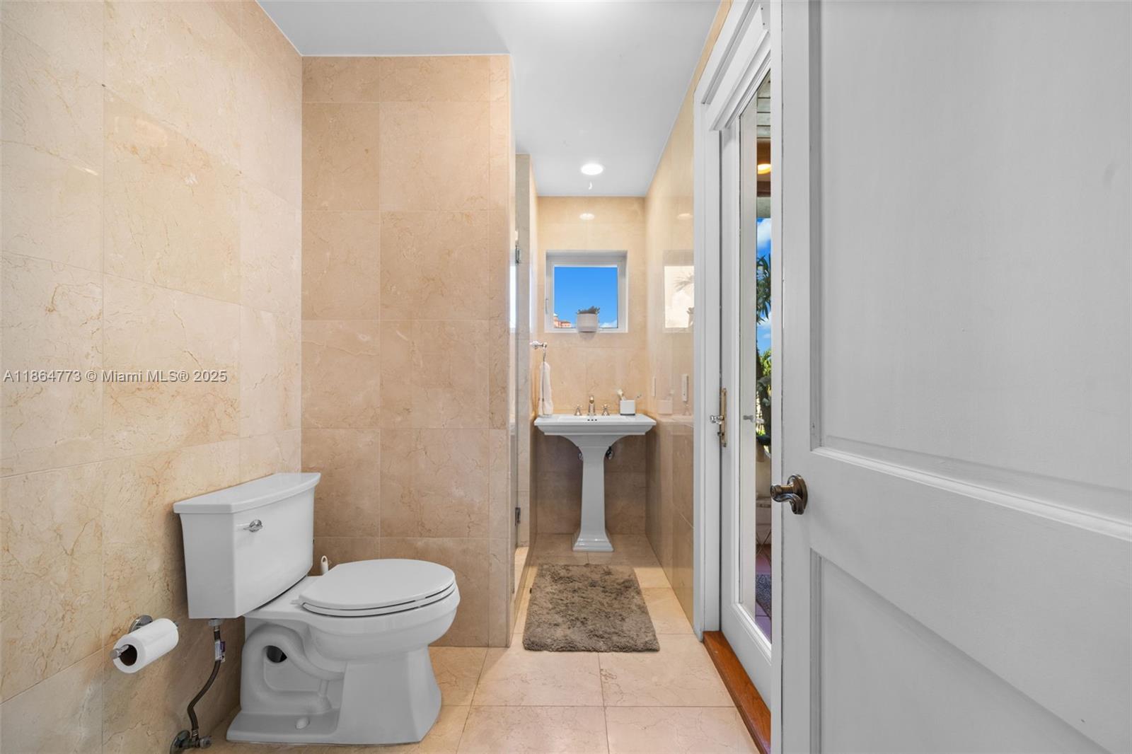 6850 Sunrise Ter Coral Gables, FL 33133