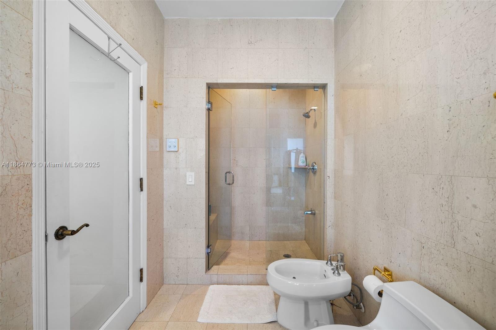 6850 Sunrise Ter Coral Gables, FL 33133