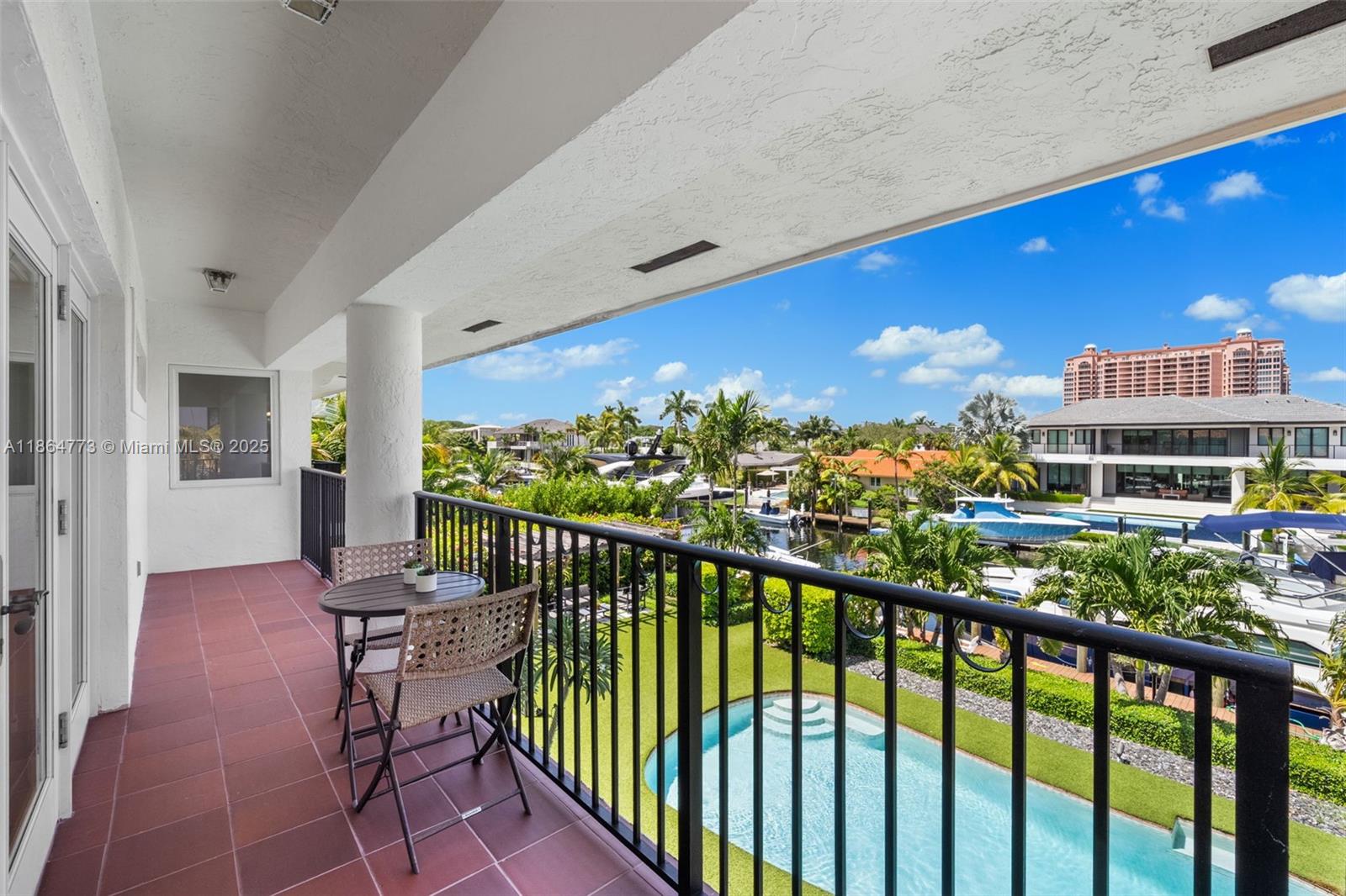 6850 Sunrise Ter Coral Gables, FL 33133