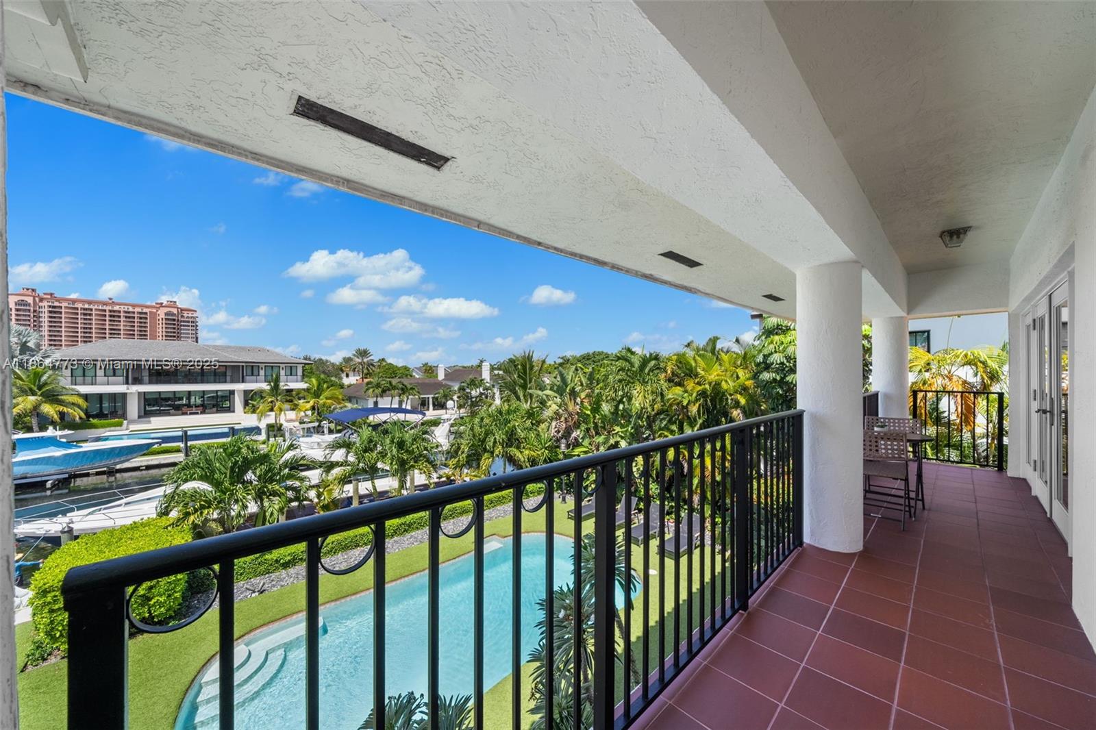 6850 Sunrise Ter Coral Gables, FL 33133