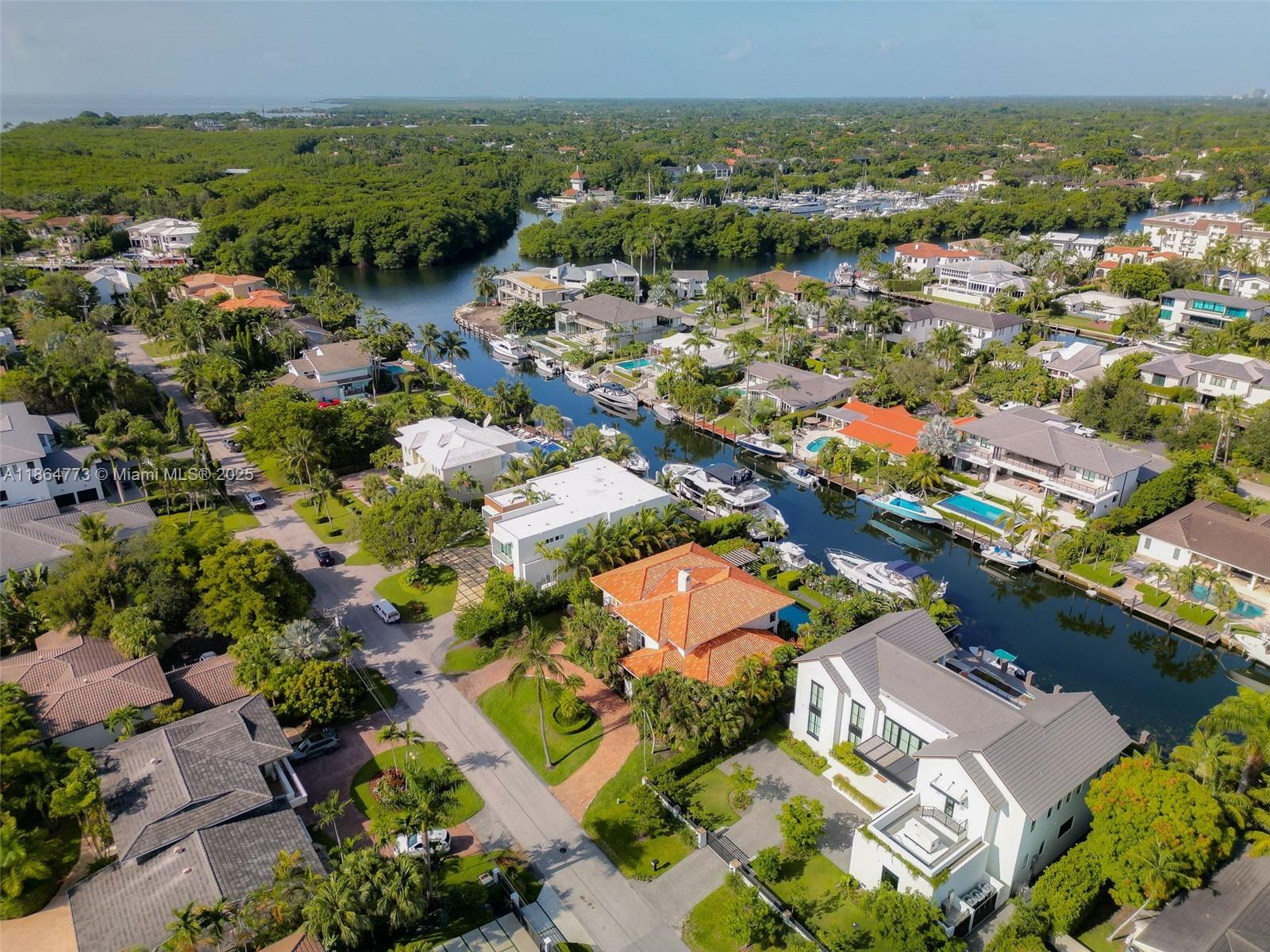 6850 Sunrise Ter Coral Gables, FL 33133