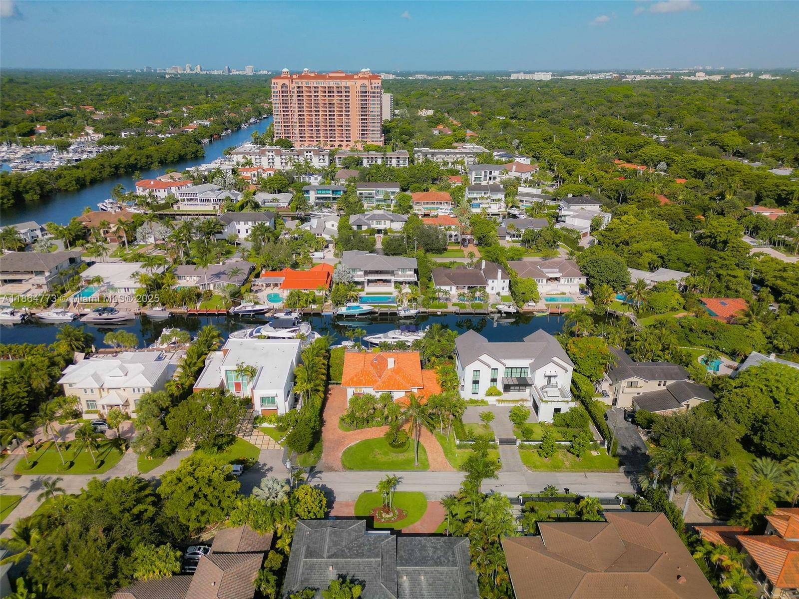 6850 Sunrise Ter Coral Gables, FL 33133