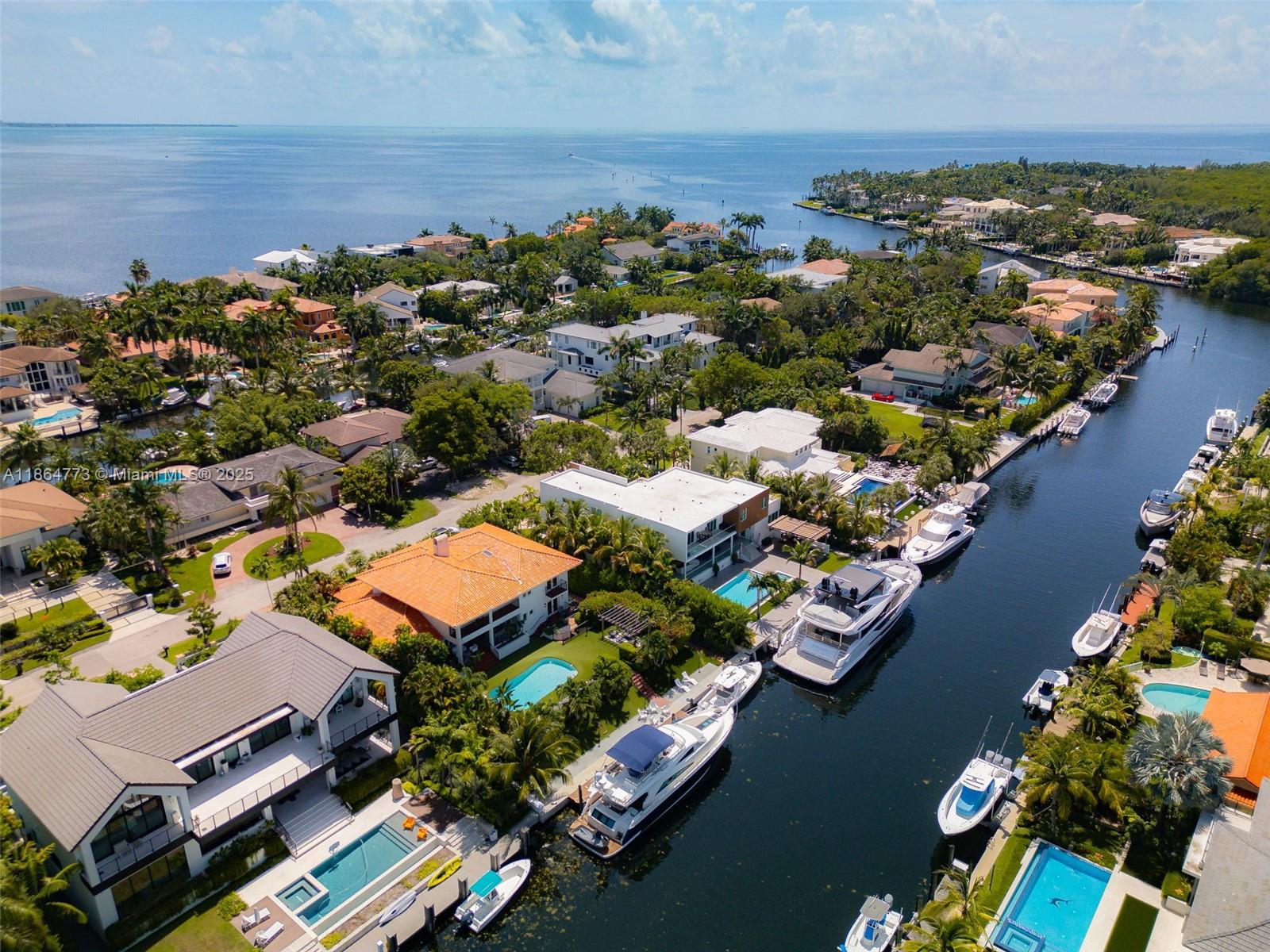 6850 Sunrise Ter Coral Gables, FL 33133